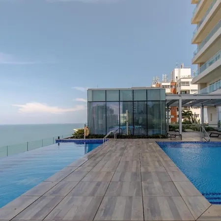 Entero, Moderno, Lujoso Y Espacioso Cartagena