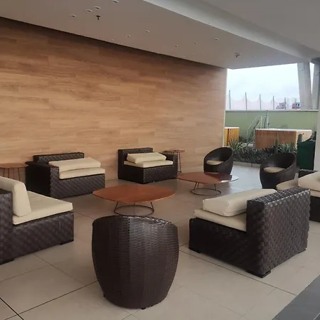 Entero, Moderno, Lujoso Y Espacioso Apartamento *